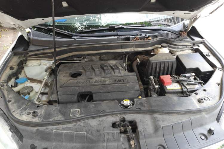 Used Haval H6 2019 Sport Edition 1.5T Automatic Two-Wheel Drive Elite Model China VI Engine Bay