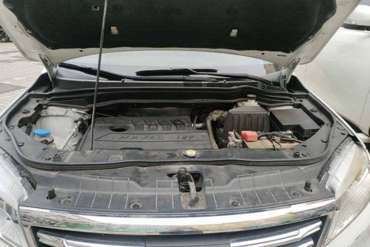 Used Haval H6 2019 Sport Edition 1.5T Automatic Two-Wheel Drive Elite Model China VI Engine Bay
