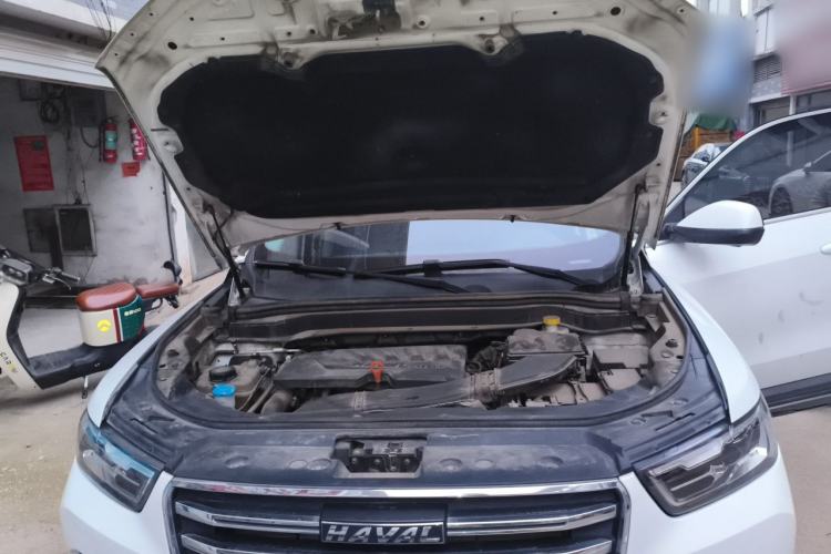 Used Haval H6 2019 1.5 GDIT Automatic Luxury Smart Connect Version China VI Standard Engine Bay