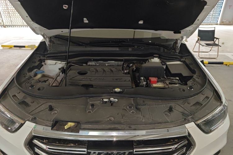 Used Haval H6 2019 Sport Edition 1.5T Manual Two-Wheel Drive Elite Model China VI Standard Engine Bay