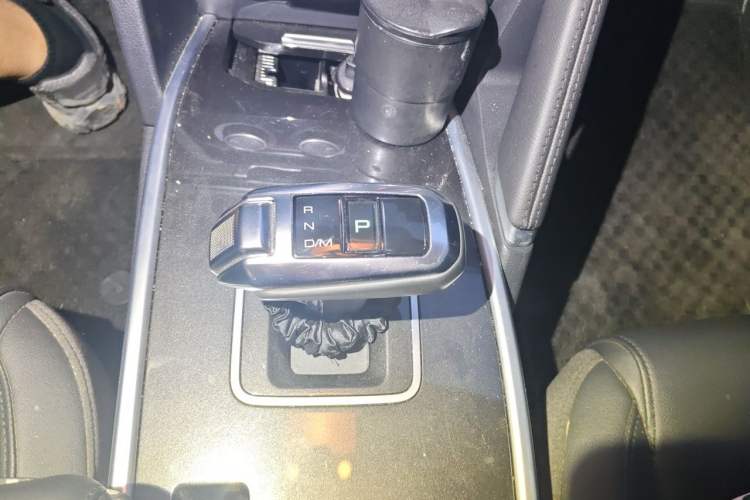 Used Haval H6 2019 Sport Edition 1.5T Automatic Two-Wheel Drive Elite Model China VI Gear Lever