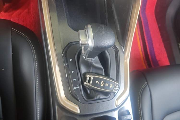Used Haval H6 2019 Red Label 2.0 GDIT Automatic Champion Edition Gear Lever