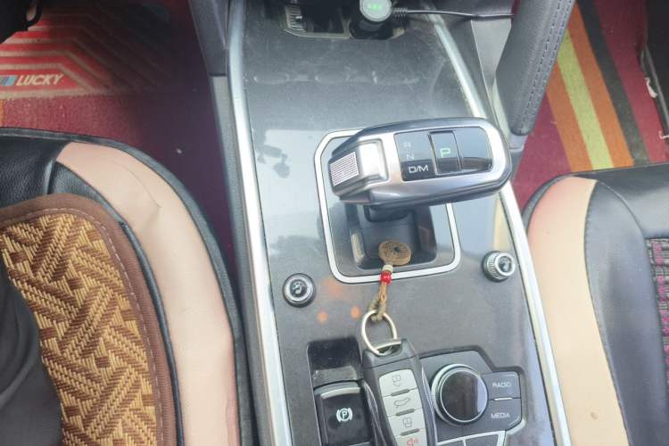 Used Haval H6 2019 Sport Edition 1.5T Automatic Two-Wheel Drive Elite Model China VI Gear Lever