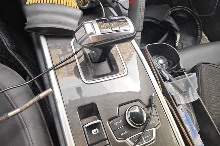 Used Haval H6 2019 Sport Edition 1.5T Automatic Two-Wheel Drive Elite Model China VI Gear Lever