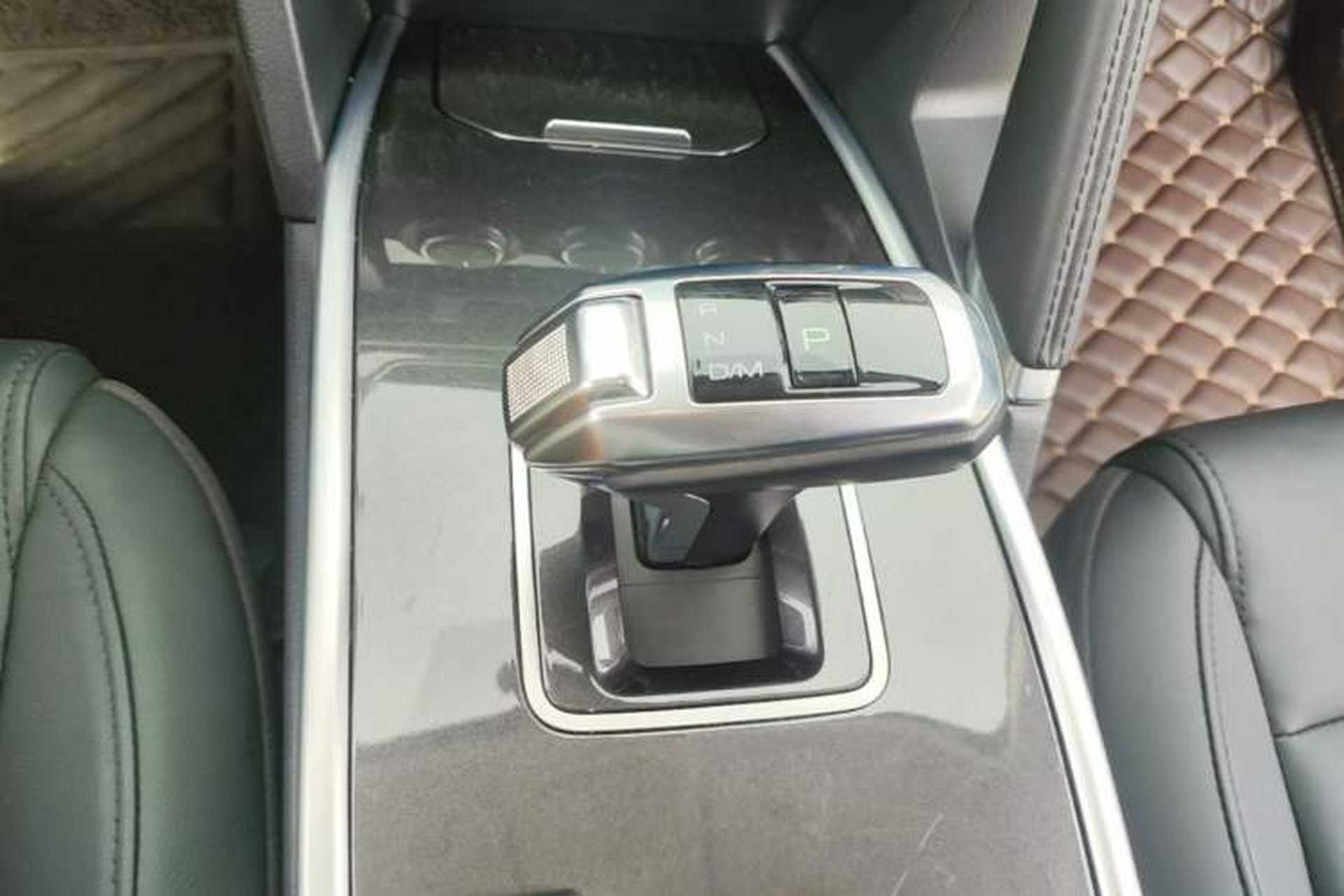 Used Haval H6 2019 Sport Edition 1.5T Automatic Two-Wheel Drive Elite Model China VI Gear Lever