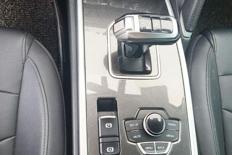 Used Haval H6 2019 Sport Edition 1.5T Automatic Two-Wheel Drive Elite Model China VI Gear Lever