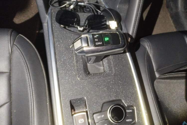 Used Haval H6 2019 Sport Edition 1.5T Automatic Two-Wheel Drive Elite Model China VI Gear Lever