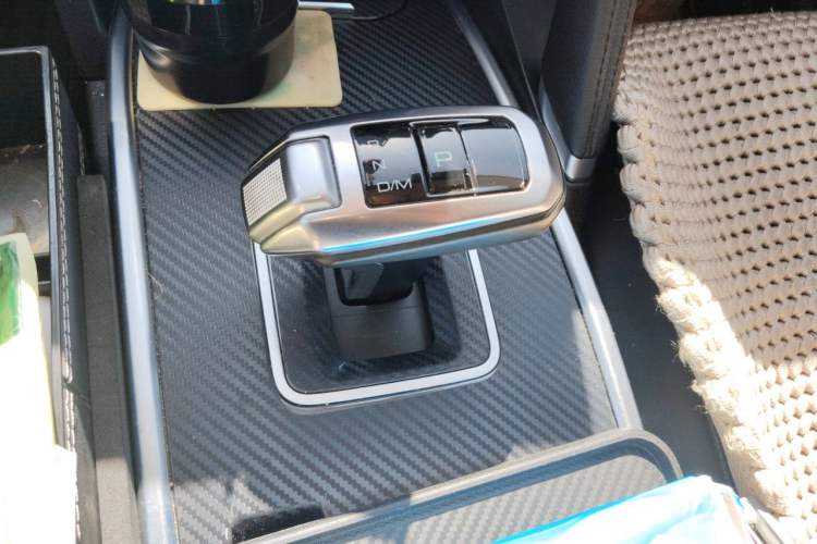 Used Haval H6 2019 Sport Edition 1.5T Automatic Two-Wheel Drive Prestige Smart Connectivity Model China VI Gear Lever