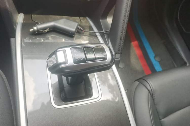 Used Haval H6 2019 Sport Edition 1.5T Automatic Two-Wheel Drive Elite Model China VI Gear Lever