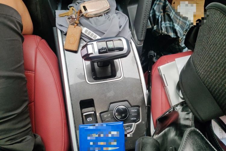 Used Haval H6 2019 Sport Edition 1.5T Automatic Two-Wheel Drive Elite Model China VI Gear Lever