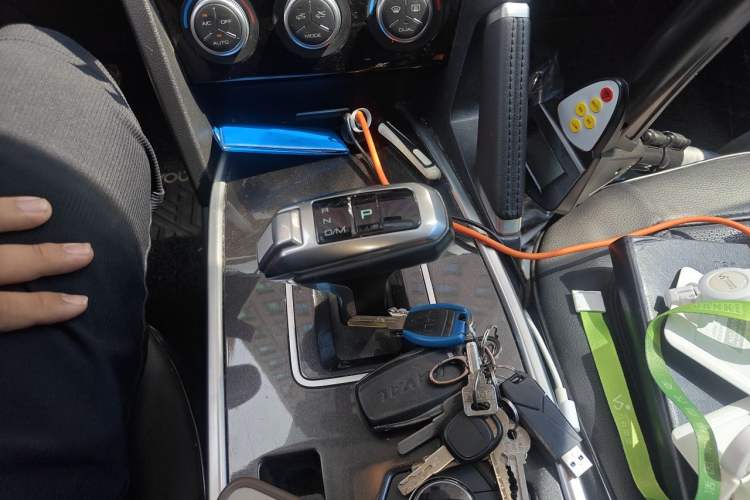Used Haval H6 2019 Sport Edition 1.5T Automatic Two-Wheel Drive Prestige Smart Connectivity Model China VI Gear Lever