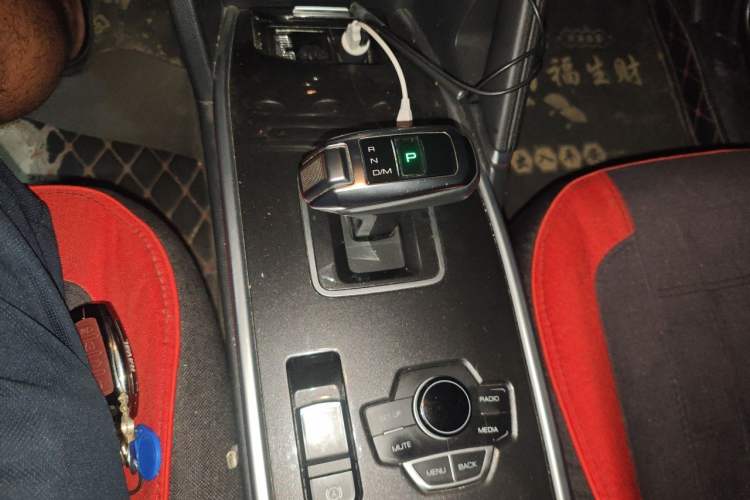 Used Haval H6 2019 Sport Edition 1.5T Automatic Two-Wheel Drive Elite Model China VI Gear Lever
