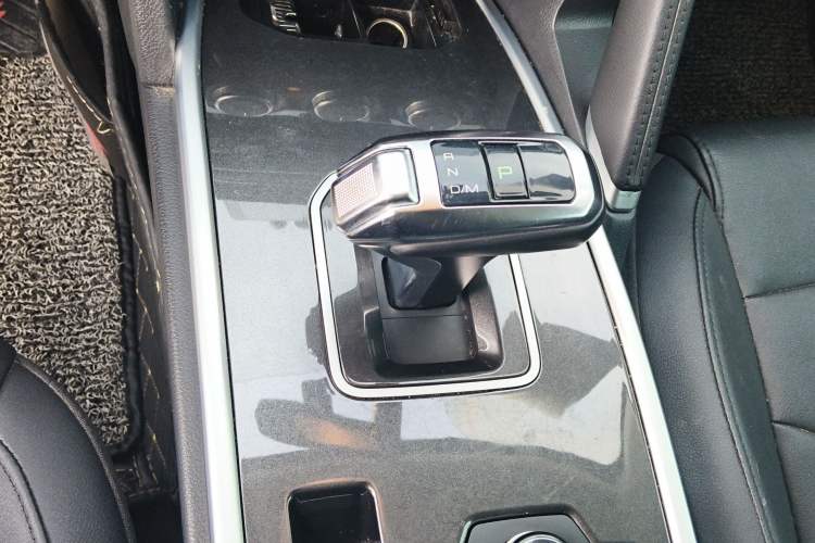Used Haval H6 2019 Sport Edition 1.5T Automatic Two-Wheel Drive Elite Model China VI Gear Lever