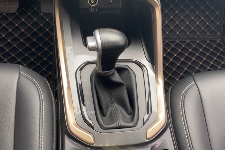 Used Haval H6 2019 1.5 GDIT Automatic Champion Edition China V Standard Gear Lever