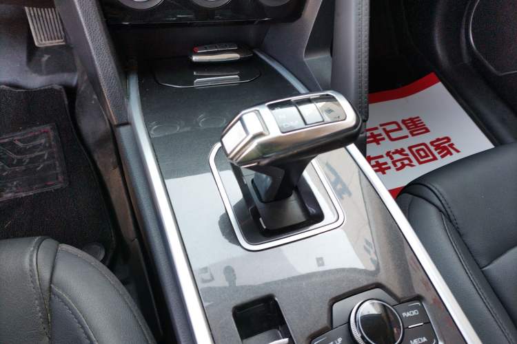 Used Haval H6 2019 Sport Edition 1.5T Automatic Two-Wheel Drive Elite Model China VI Gear Lever