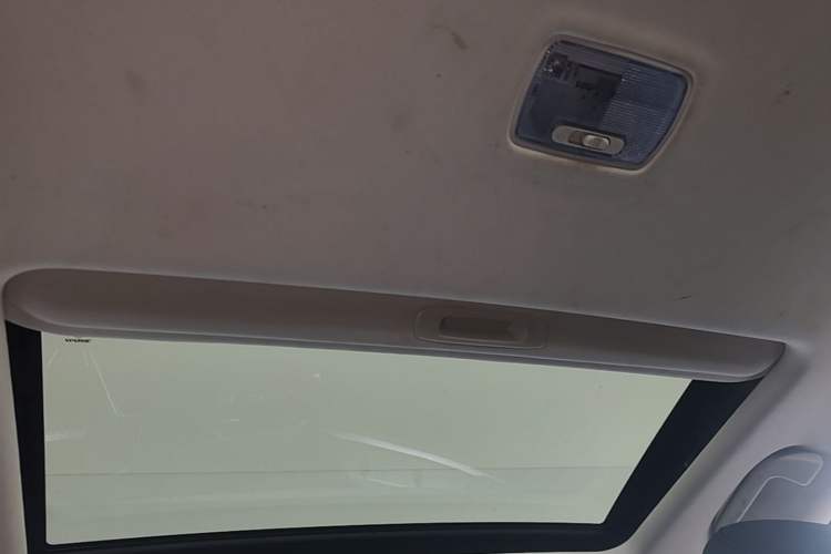 Used Haval H6 2019 Sport Edition 1.5T Manual Two-Wheel Drive Elite Model China VI Standard Headliner