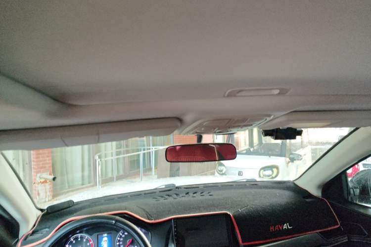 Used Haval H6 2019 Sport Edition 1.5T Automatic Two-Wheel Drive Elite Model China VI Headliner