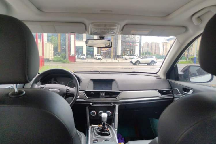 Used Haval H6 2019 Sport Edition 1.5T Manual Two-Wheel Drive Elite Model China VI Standard Headliner