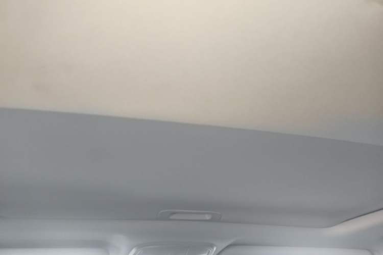 Used Haval H6 2019 Sport Edition 1.5T Automatic Two-Wheel Drive Elite Model China VI Headliner