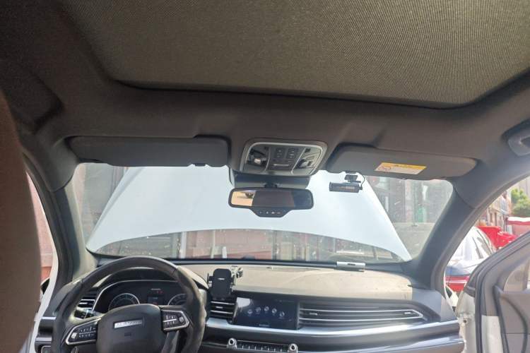 Used Haval H6 2019 Red Label 1.5 GDIT Automatic Luxury Smart Connectivity Edition Headliner