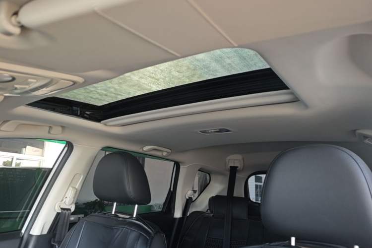 Used Haval H6 2019 Sport Edition 1.5T Automatic Two-Wheel Drive Elite Model China VI Headliner