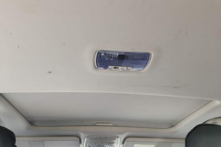 Used Haval H6 2019 Sport Edition 1.5T Automatic Two-Wheel Drive Elite Model China VI Headliner
