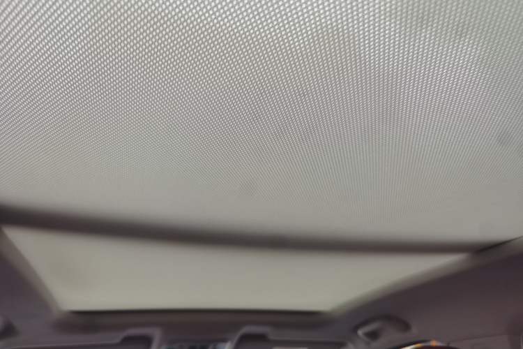 Used Haval H6 2019 Red Label 1.5 GDIT Automatic Luxury Smart Connectivity Edition Headliner