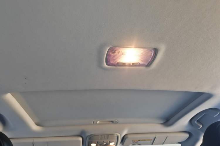 Used Haval H6 2019 Sport Edition 1.5T Automatic Two-Wheel Drive Elite Model China VI Headliner