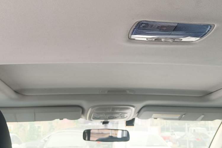 Used Haval H6 2019 Sport Edition 1.5T Automatic Two-Wheel Drive Elite Model China VI Headliner