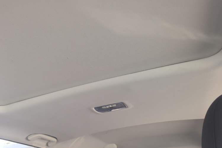 Used Haval H6 2019 Sport Edition 1.5T Manual Two-Wheel Drive Elite Model China VI Standard Headliner