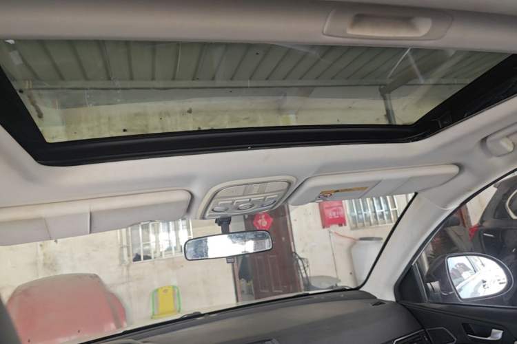 Used Haval H6 2019 Sport Edition 1.5T Automatic Two-Wheel Drive Elite Model China VI Headliner