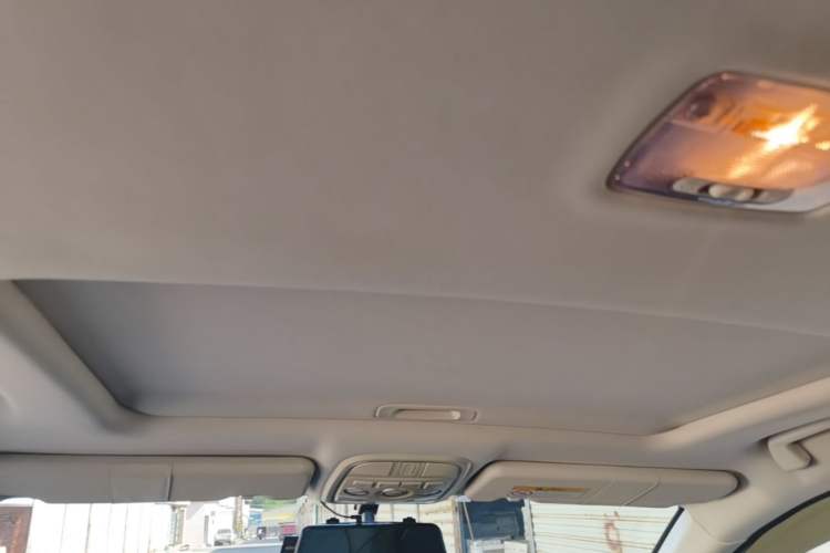 Used Haval H6 2019 Sport Edition 1.5T Automatic Two-Wheel Drive Elite Model China VI Headliner