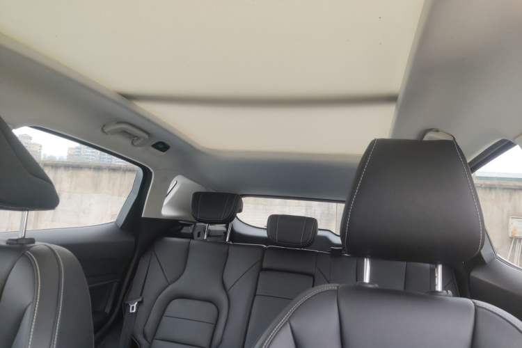 Used Haval H6 2019 2.0 GDIT Automatic Luxury Smart Connectivity Version China V Standard Headliner