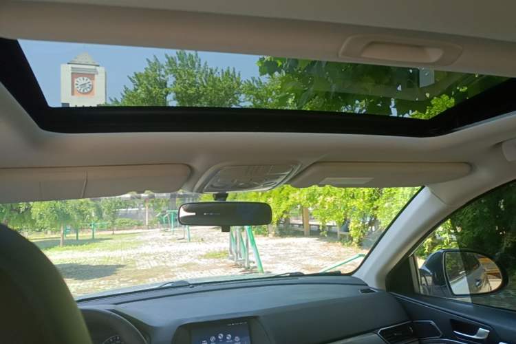 Used Haval H6 2019 Sport Edition 1.5T Automatic Two-Wheel Drive Elite Model China VI Headliner