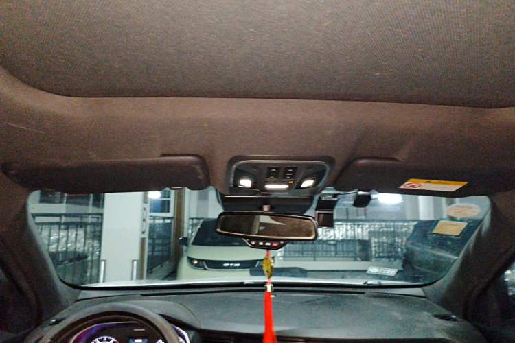 Used Haval H6 2019 Blue Label 1.5 GDIT Automatic Luxury Smart Connectivity Edition Headliner