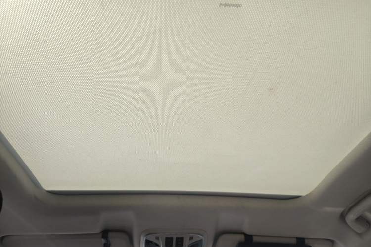 Used Haval H6 2019 Blue Label 1.5 GDIT Automatic Luxury Smart Connectivity Edition Headliner