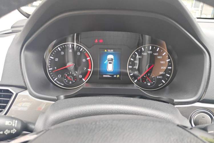 Used Haval H6 2019 Sport Edition 1.5T Automatic Two-Wheel Drive Elite Model China VI Instrument Cluster