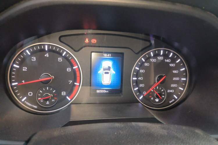 Used Haval H6 2019 Sport Edition 1.5T Manual Two-Wheel Drive Elite Model China VI Standard Instrument Cluster