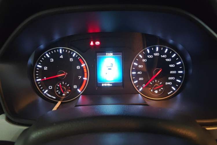 Used Haval H6 2019 Sport Edition 1.5T Manual Two-Wheel Drive Elite Model China VI Standard Instrument Cluster