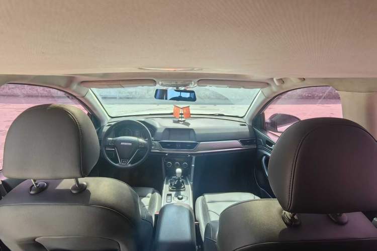 Used Haval H6 2019 Sport Edition 1.5T Manual Two-Wheel Drive Elite Model China VI Standard Interior 1