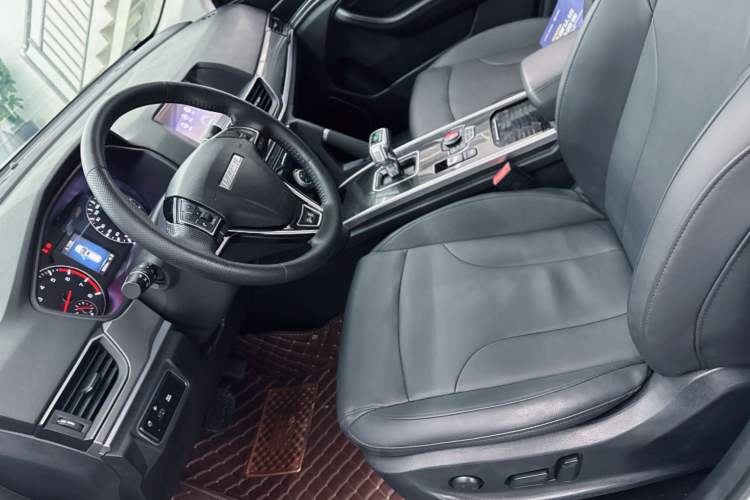 Used Haval H6 2019 Sport Edition 1.5T Automatic Two-Wheel Drive Elite Model China VI Interior 1
