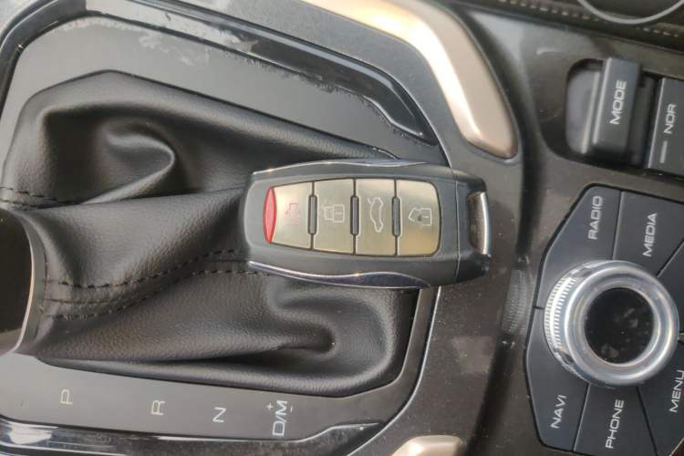 Used Haval H6 2019 2.0 GDIT Automatic Luxury Smart Connectivity Version China V Standard Interior 1