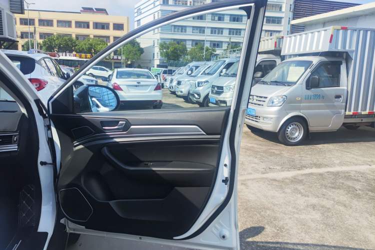 Used Haval H6 2019 Sport Edition 1.5T Automatic Two-Wheel Drive Elite Model China VI Interior 2