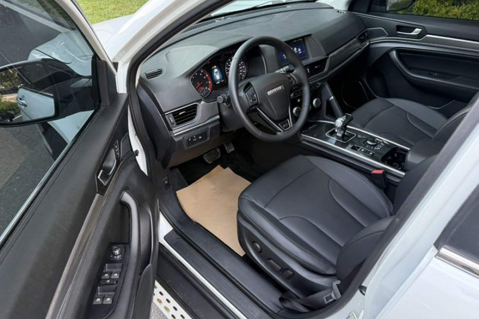 Used Haval H6 2019 Sport Edition 1.5T Automatic Two-Wheel Drive Elite Model China VI Interior 3