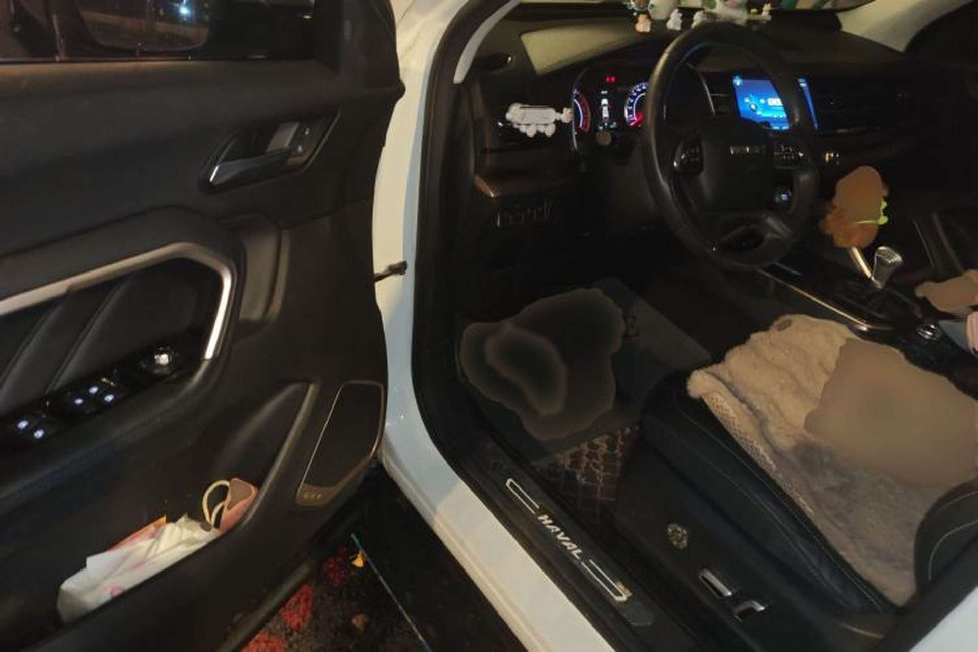 Used Haval H6 2019 Red Label 2.0 GDIT Automatic Luxury Smart Connectivity Edition Interior 3
