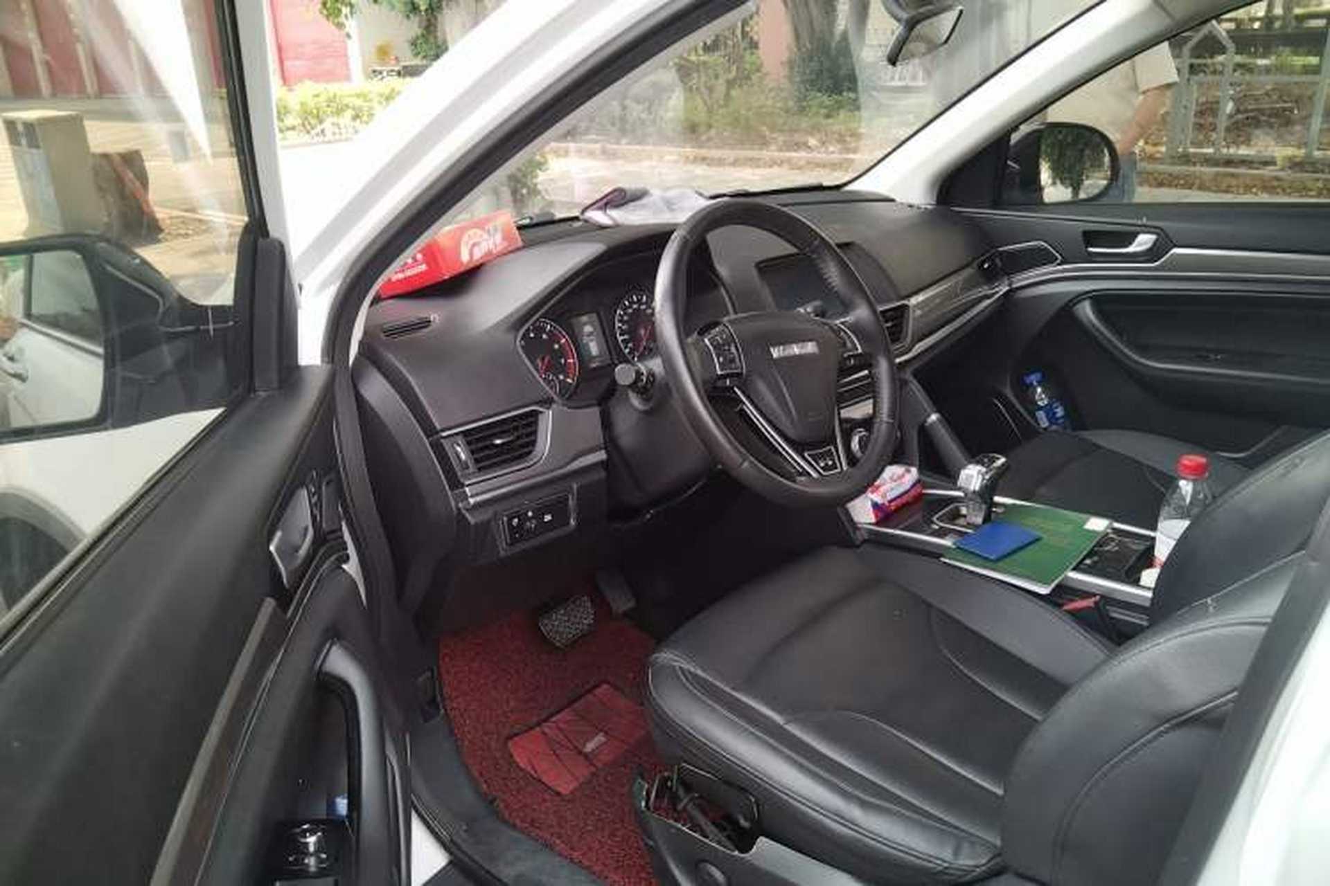 Used Haval H6 2019 Sport Edition 1.5T Automatic Two-Wheel Drive Elite Model China VI Interior 3