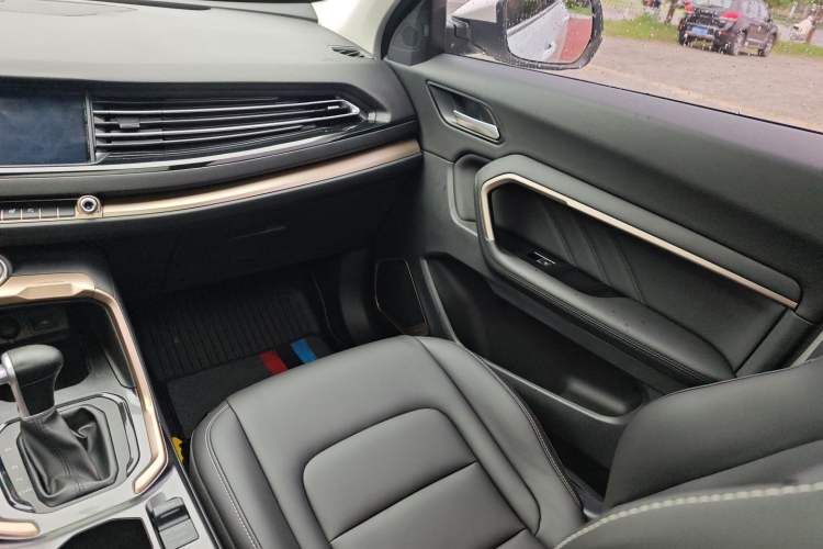 Used Haval H6 2019 1.5 GDIT Automatic Champion Edition China V Standard Interior 3