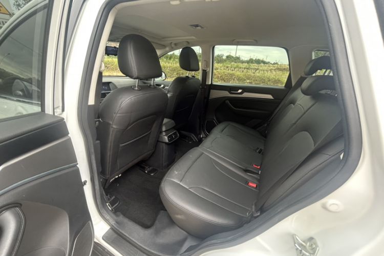 Used Haval H6 2019 Sport Edition 1.5T Automatic Two-Wheel Drive Elite Model China VI Interior 3