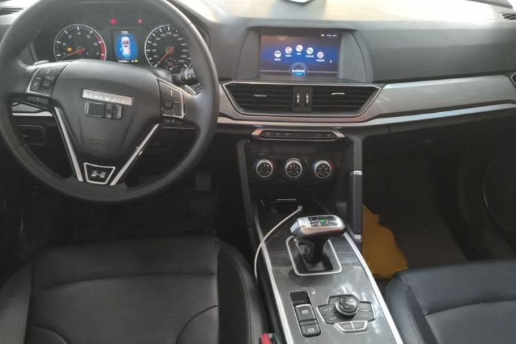 Used Haval H6 2019 Sport Edition 1.5T Automatic Two-Wheel Drive Elite Model China VI Interior 3