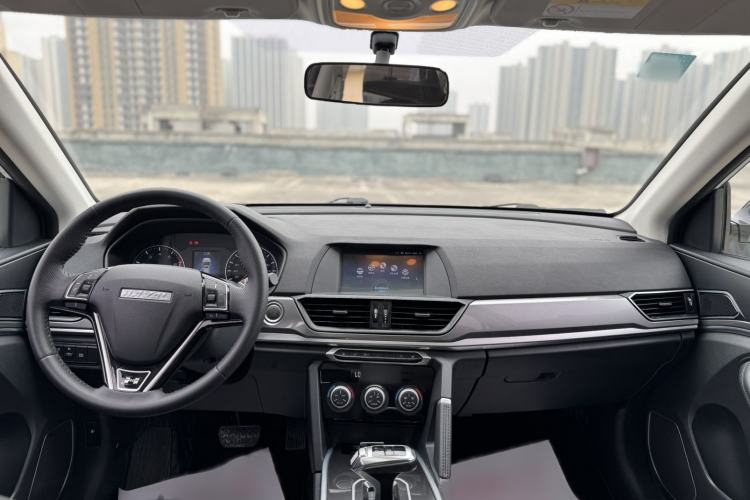 Used Haval H6 2019 Sport Edition 1.5T Automatic Two-Wheel Drive Elite Model China VI Interior 3